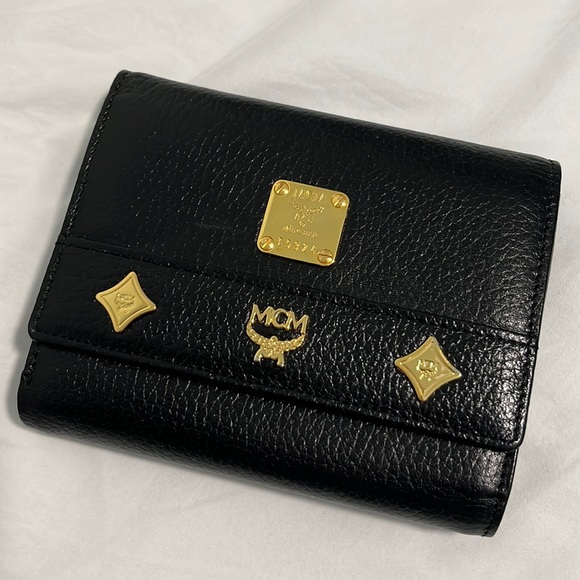 MCM Accessories - MCM trifold wallet black